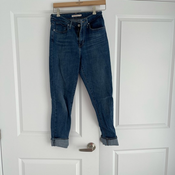 High Rise Skinny Levis Jeans - Picture 10 of 10